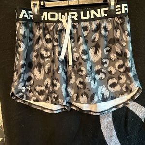 Under Armour girls shorts